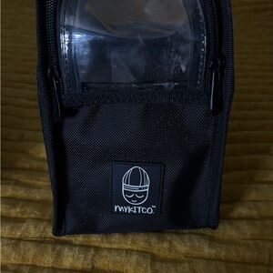 MYKITCO Old Small Brush Buddy